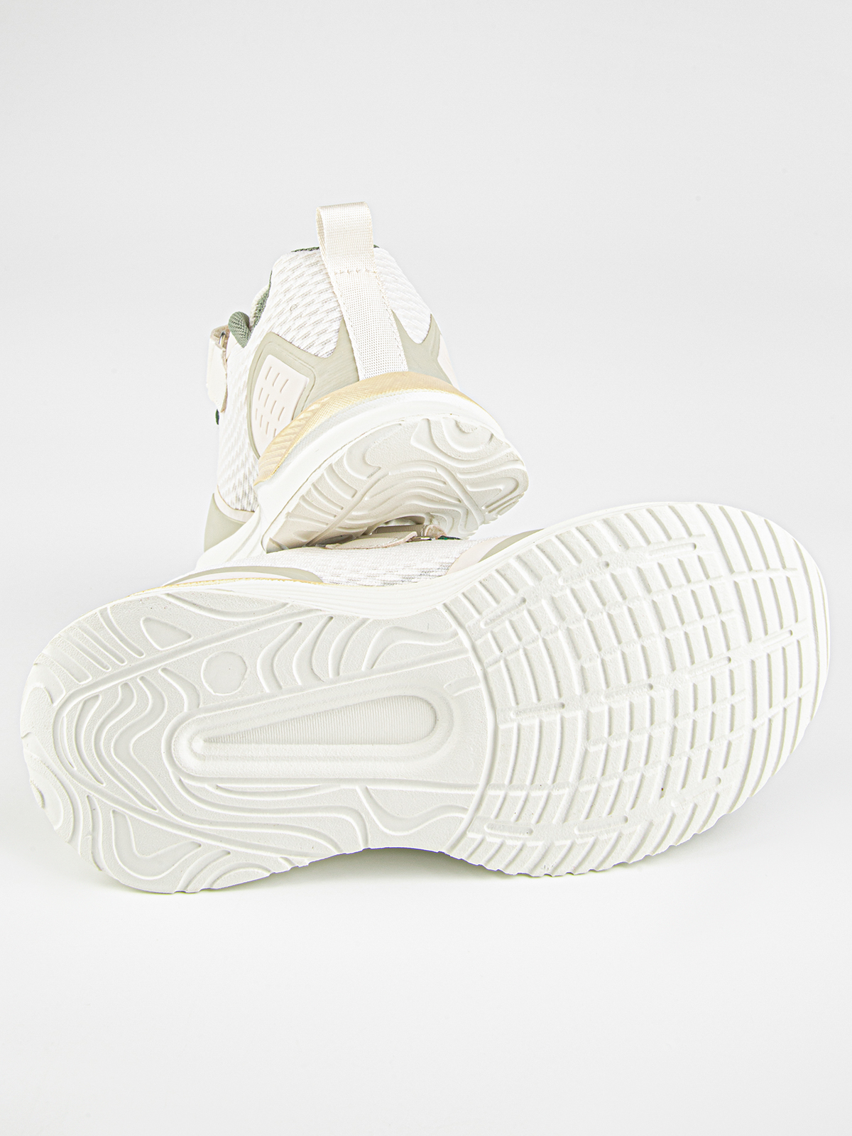 Кроссовки артикул:731142-20-5