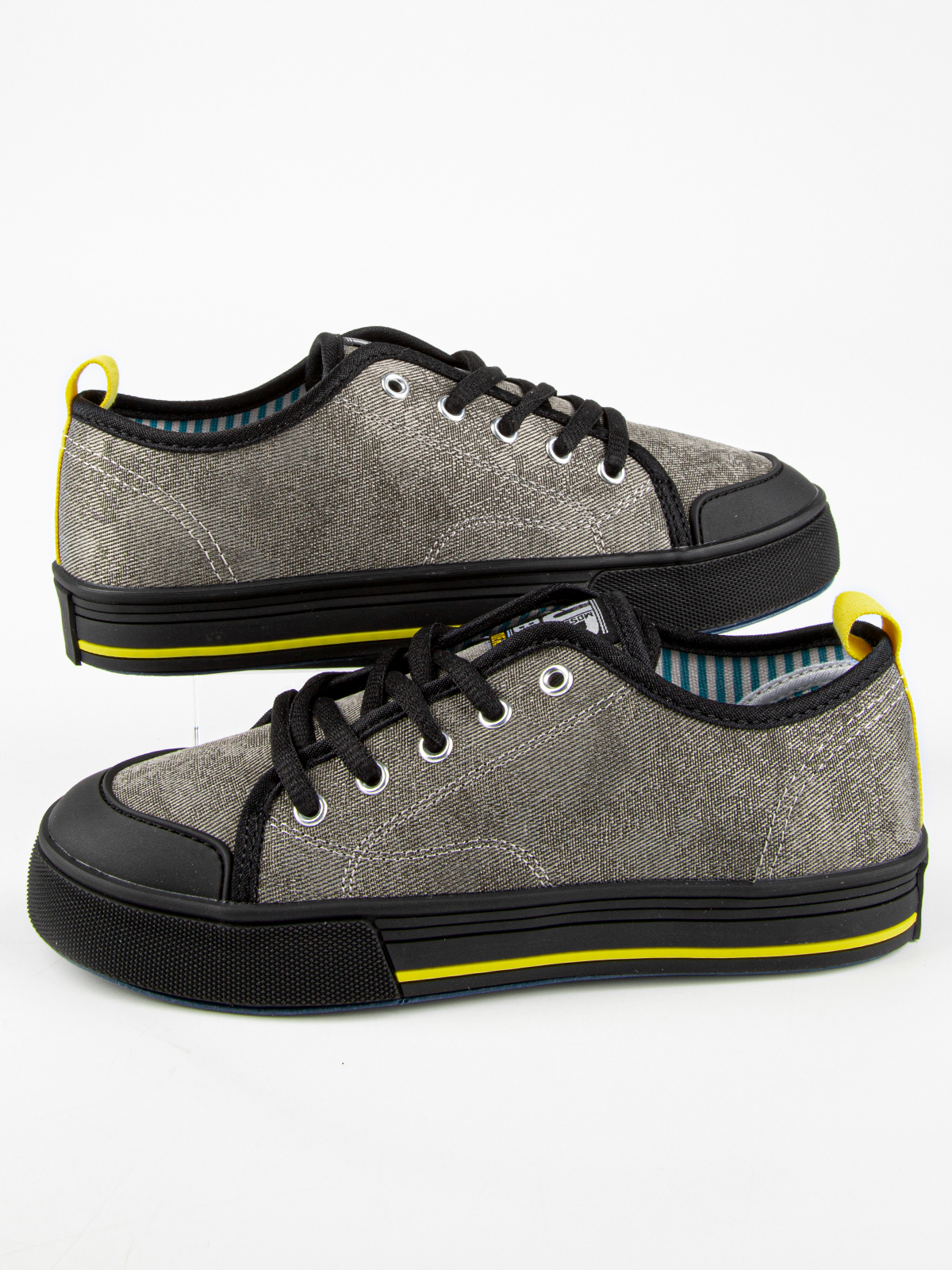 Кеды артикул:74822-10-4