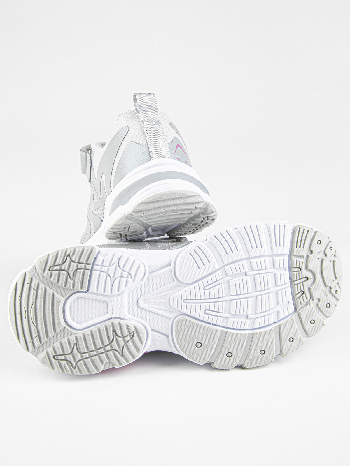 Кроссовки артикул:731143-20-5