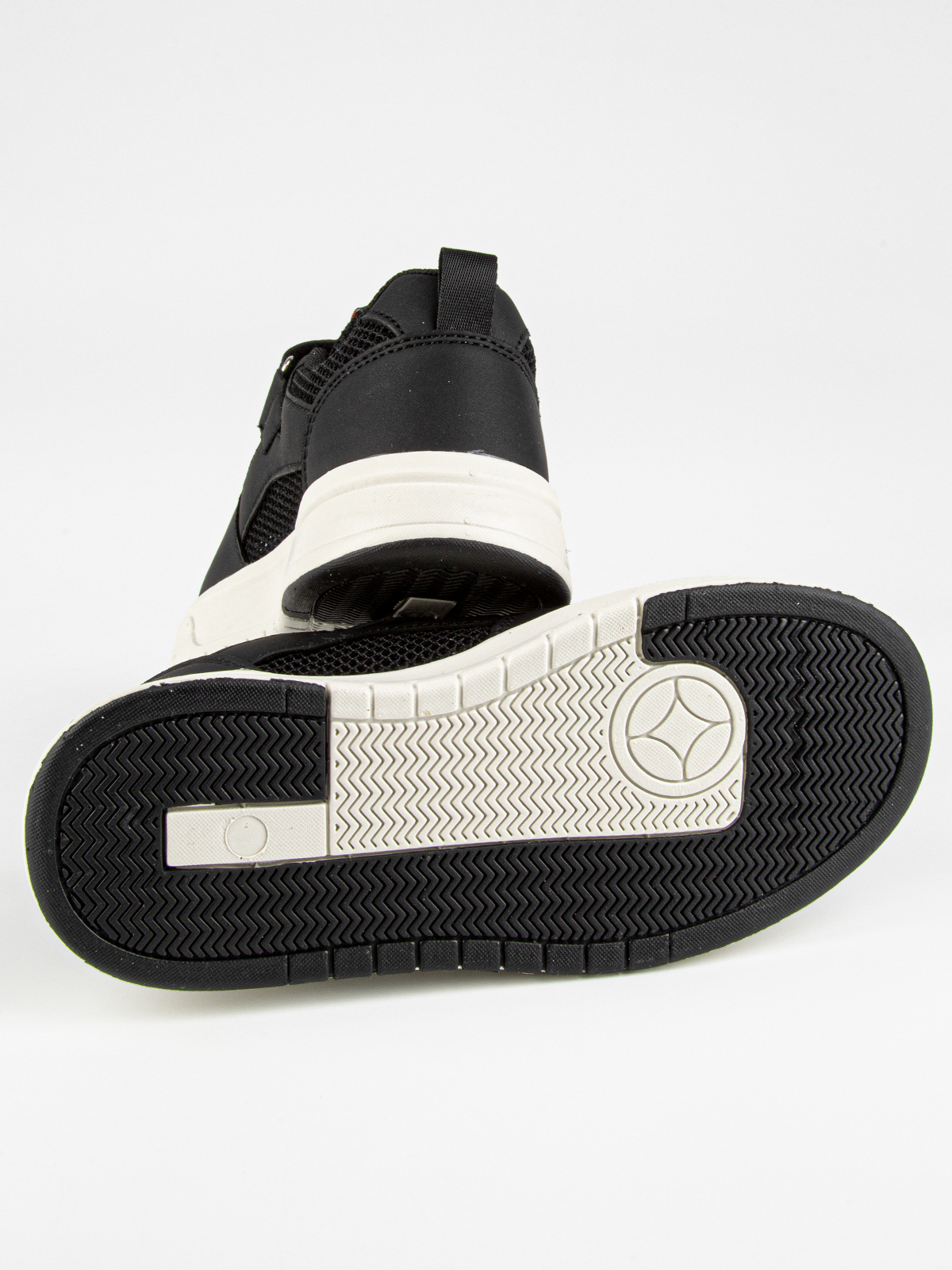 Кроссовки артикул:731141н-10-5