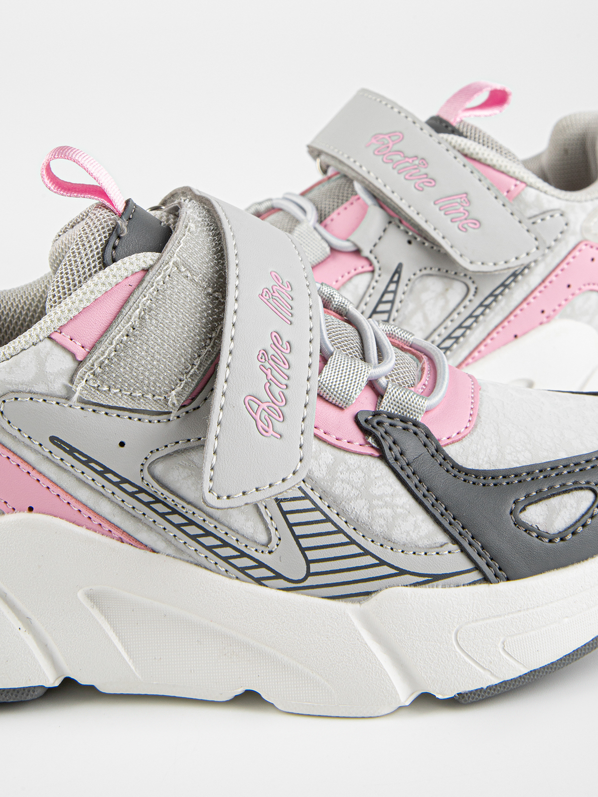 Кроссовки артикул:731079-10-10