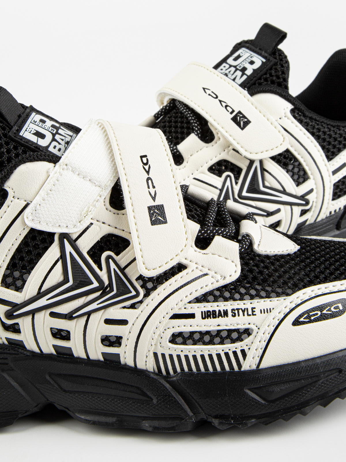 Кроссовки артикул:74701-10-9