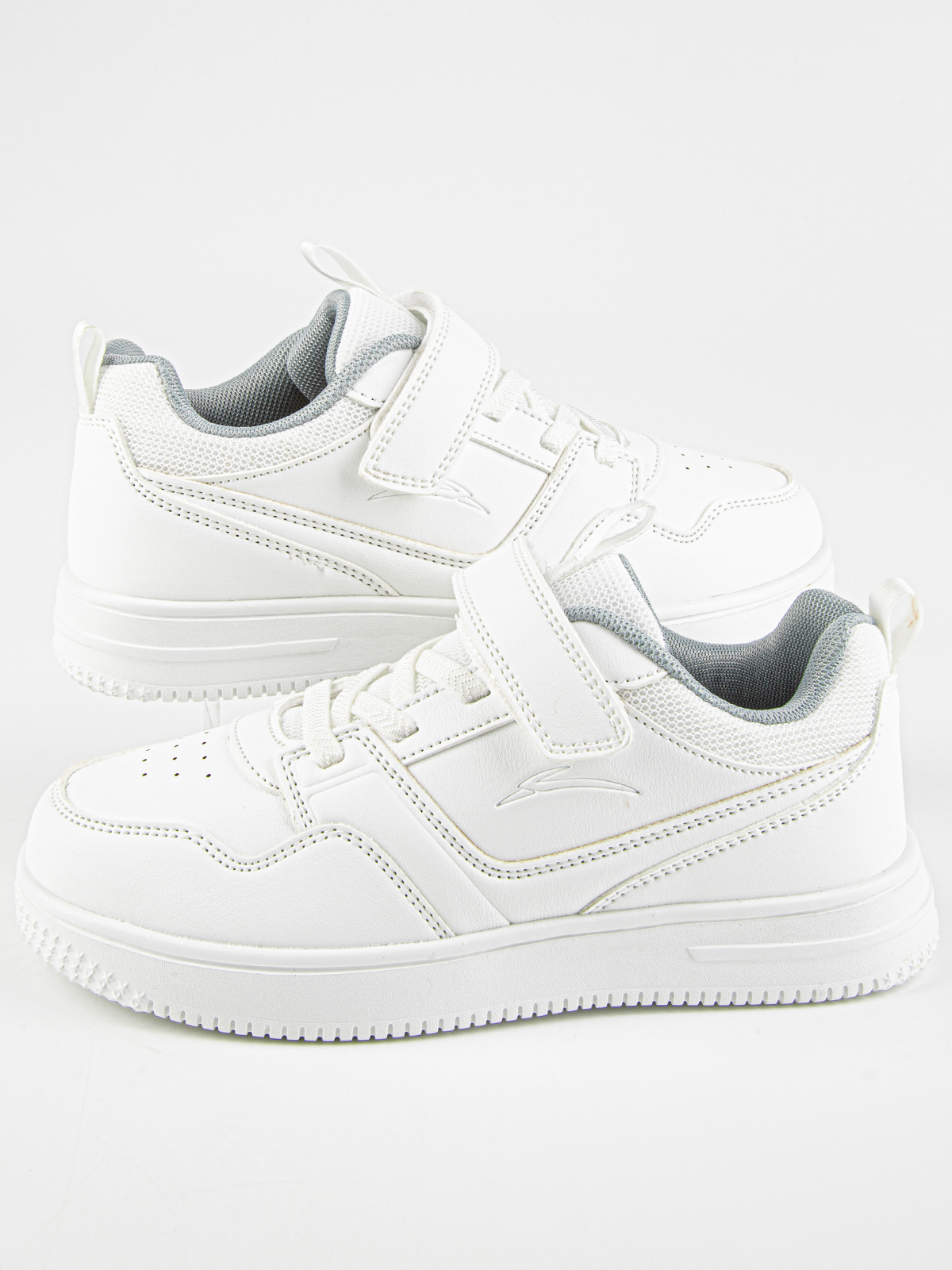 Кроссовки артикул:731140-20-4