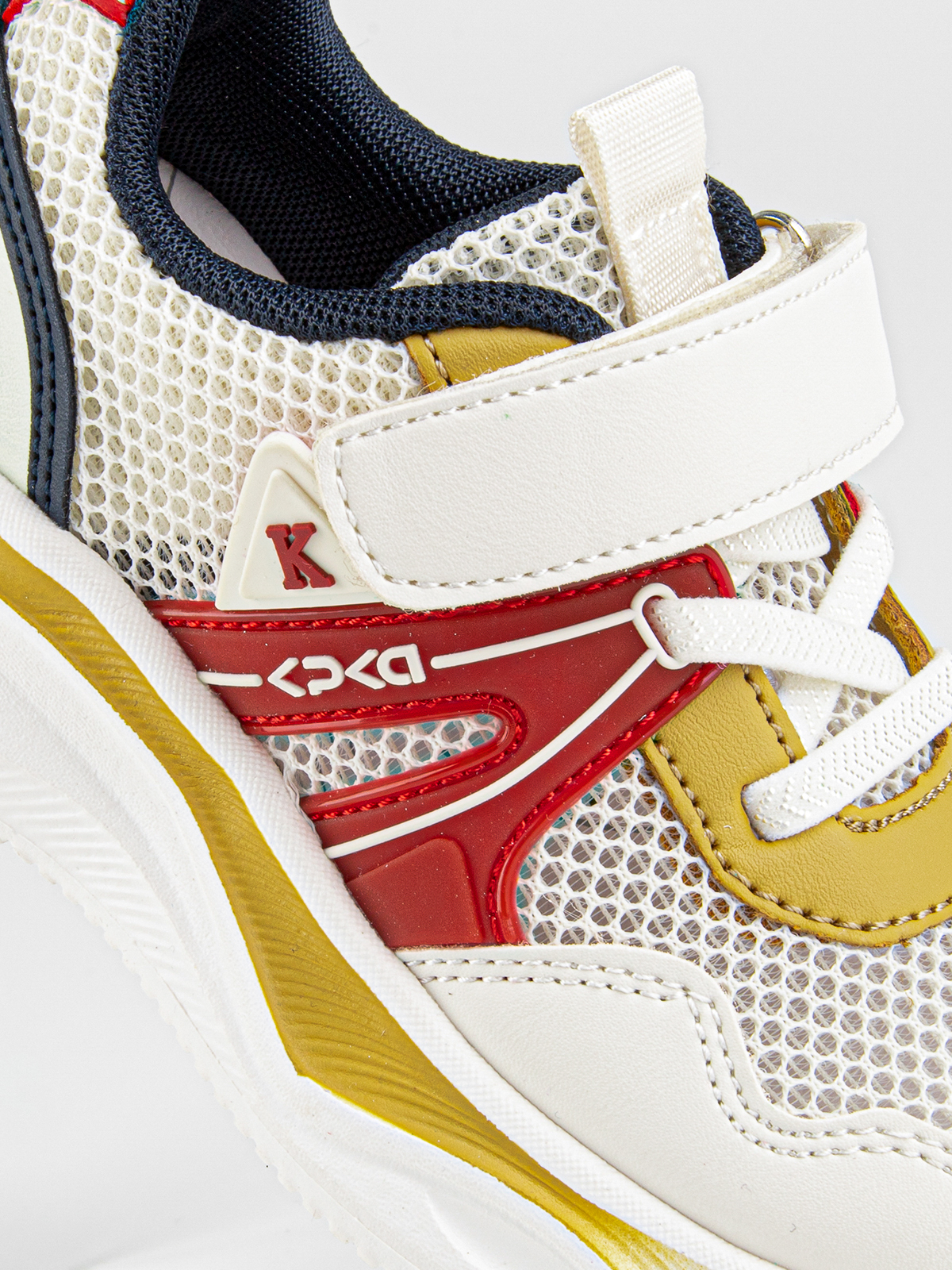 Кроссовки артикул:721012н-10-3