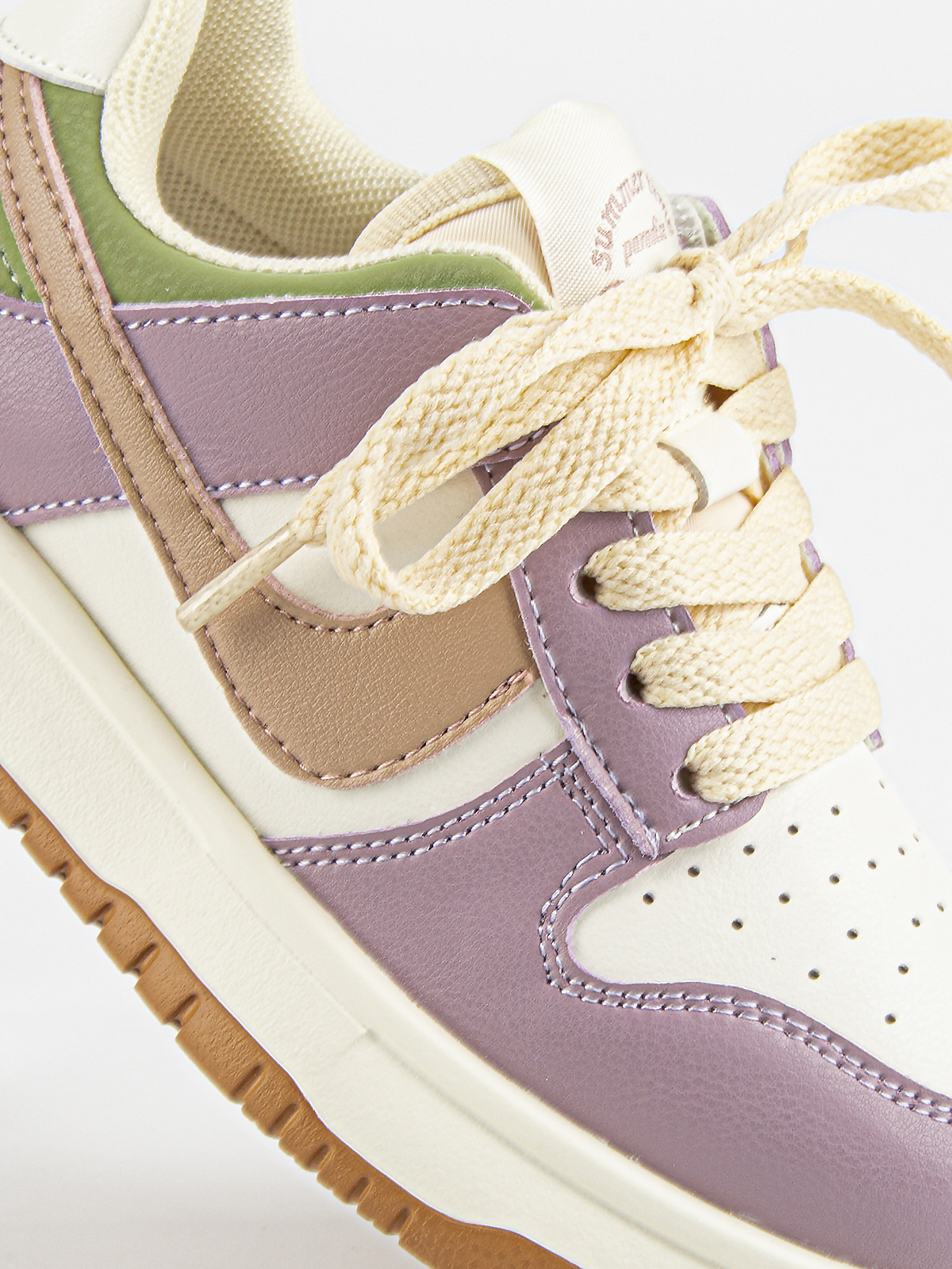 Кроссовки артикул:721132-20-3