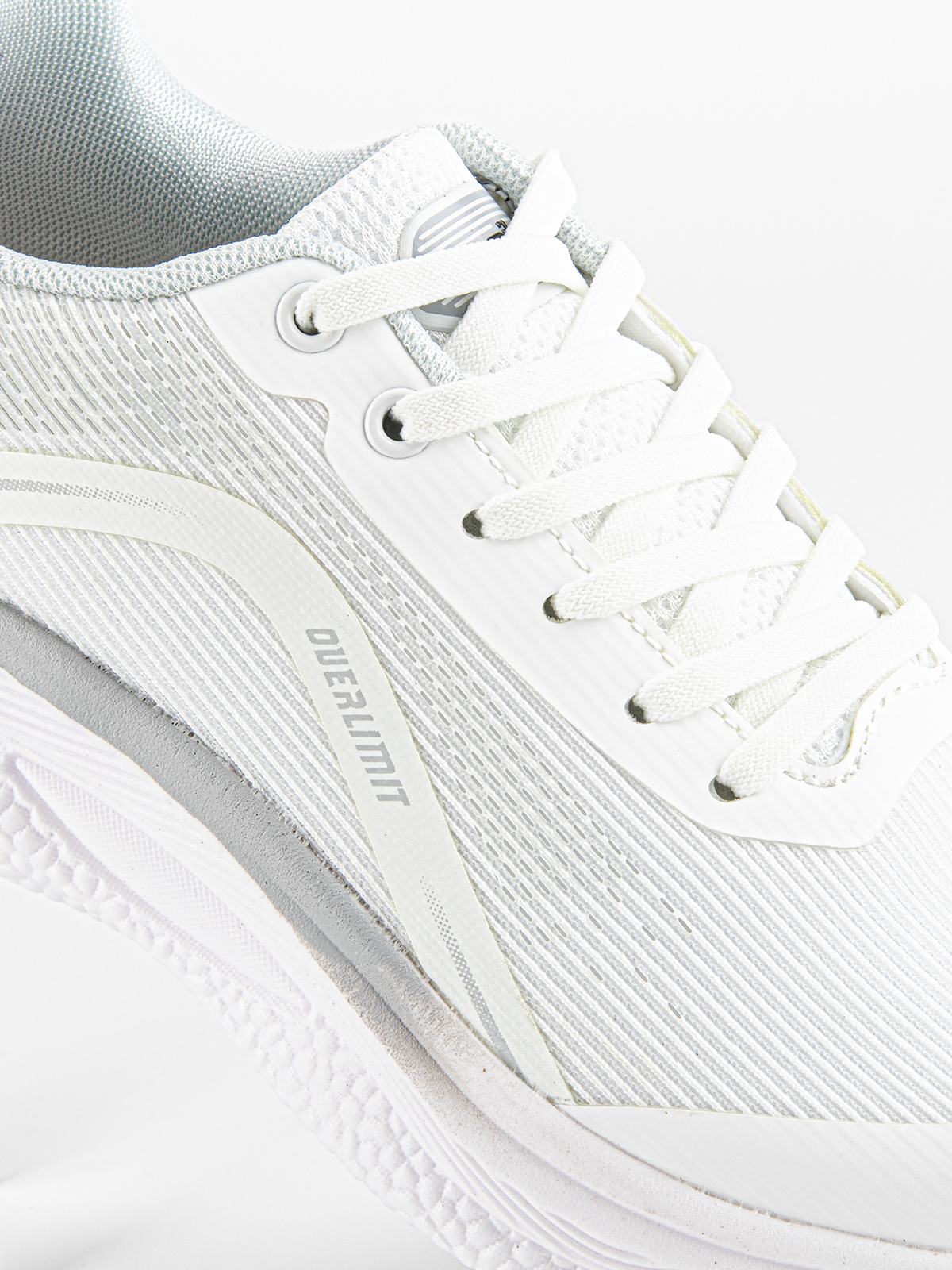 Кроссовки артикул:74830-20-3