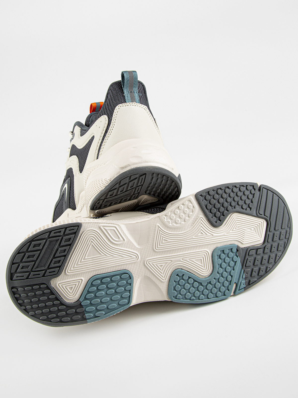 Кроссовки артикул:74714-20-5