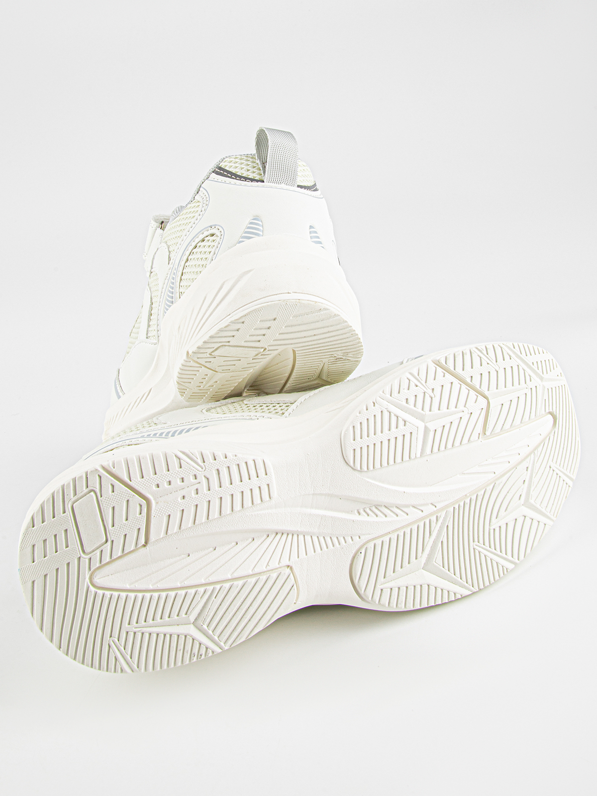 Кроссовки артикул:74915-2-5