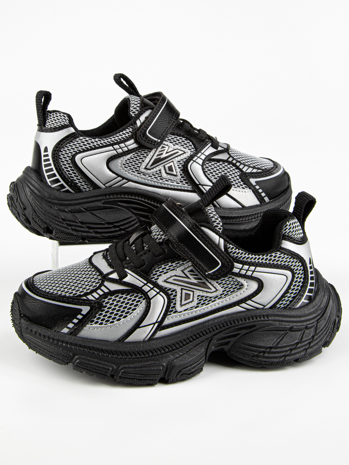 Кроссовки артикул:731124-20-4