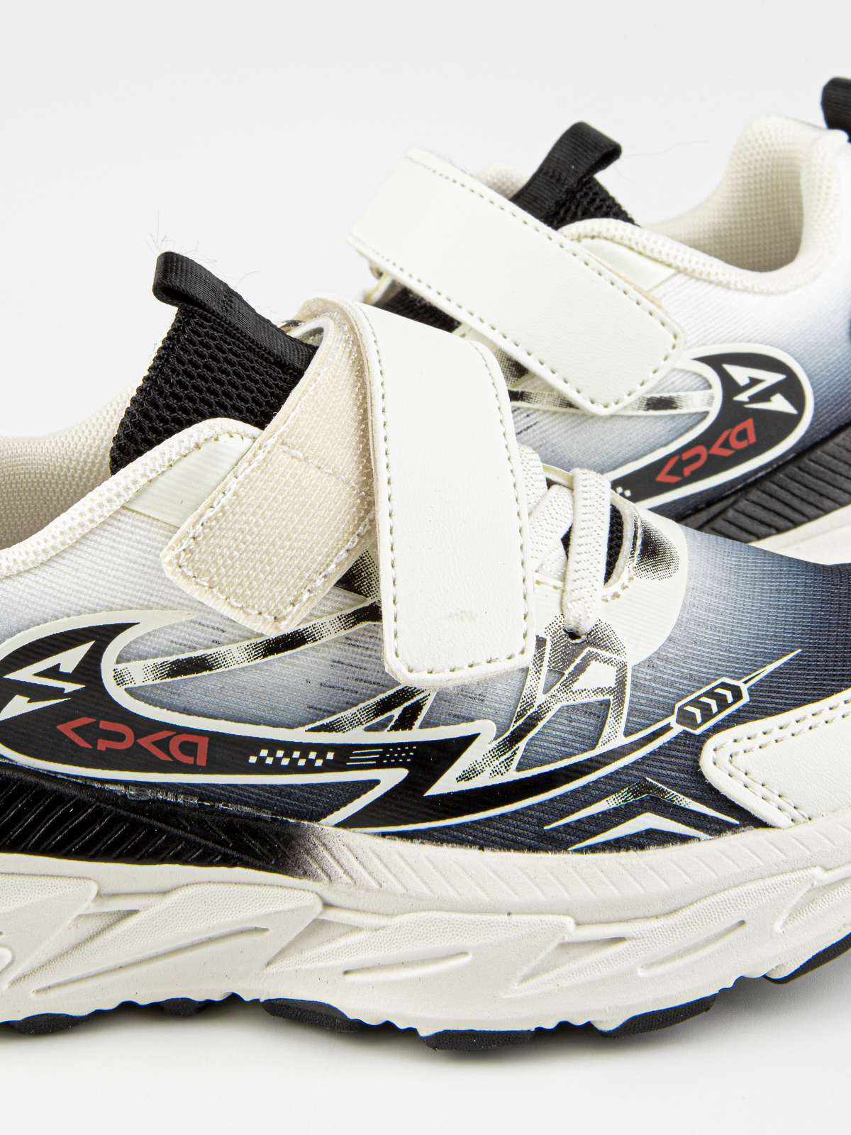 Кроссовки артикул:731138-20-9